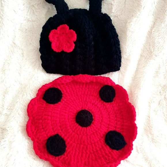 Newborn Photography Props Lady Bug Insect Design Knitted Accessories - Picture 5 of 8